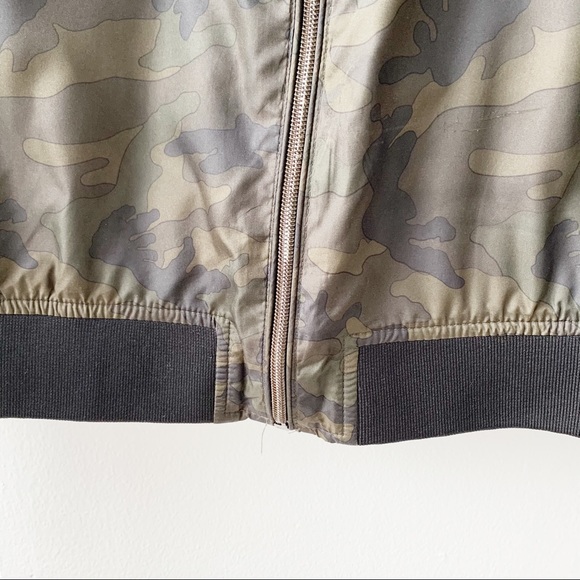 Zara Man Light Bomber Camo Print Jacket - Picture 7 of 13